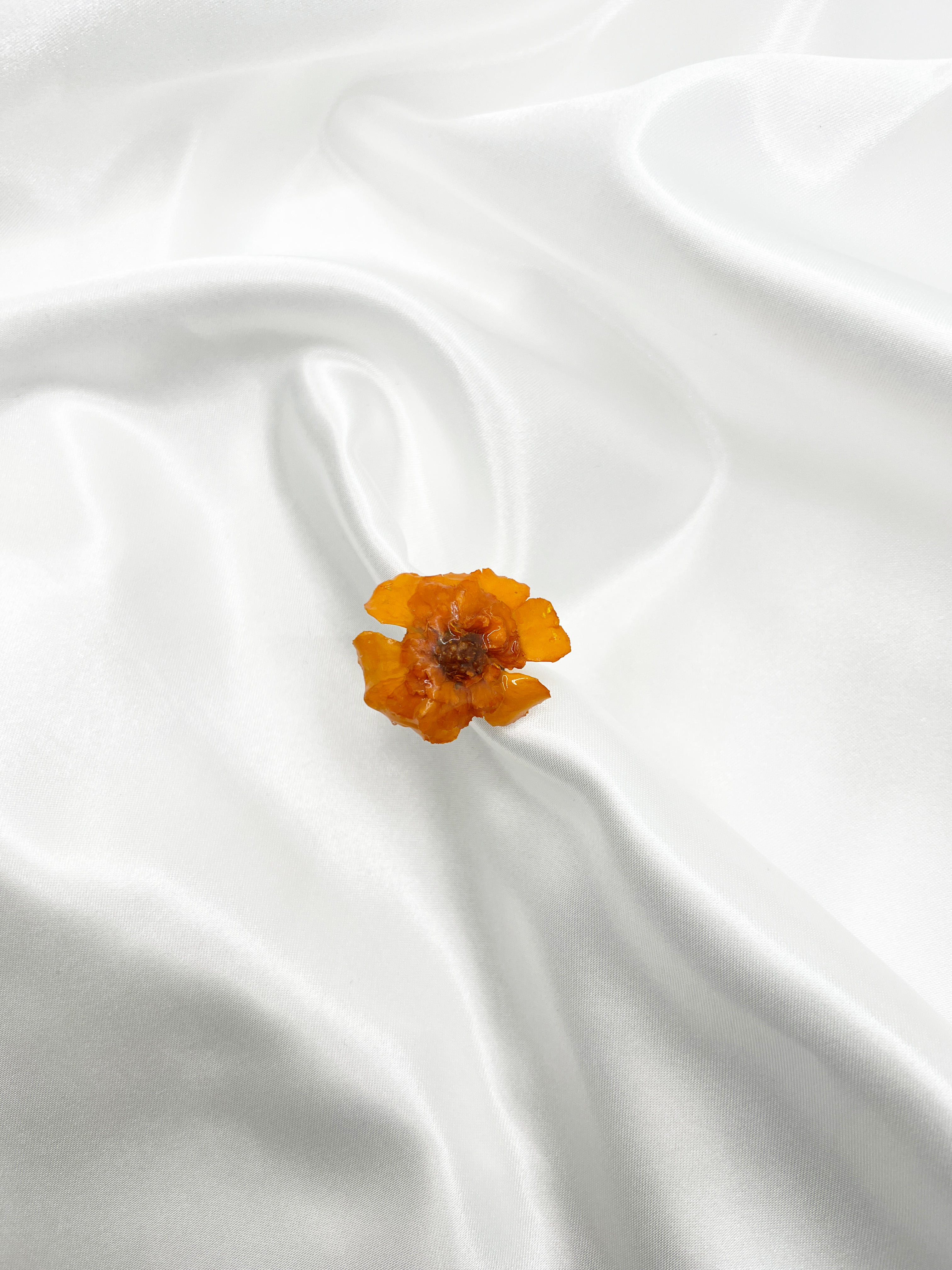 Prstýnek s oranžovým afrikánem